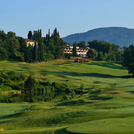 Unahotels Poggio Dei Medici Toscana-3